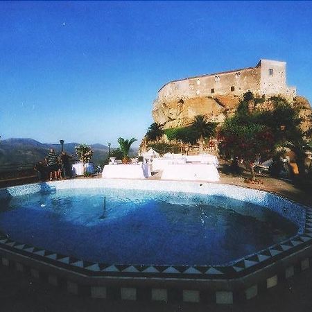 Hotel Florio Castiglione De Sicilia Exterior foto